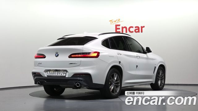 BMW X4 2020 — photo 2