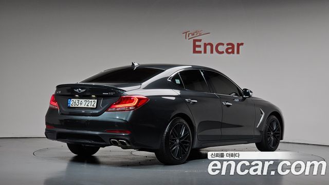 Genesis G70 2019 — photo 2