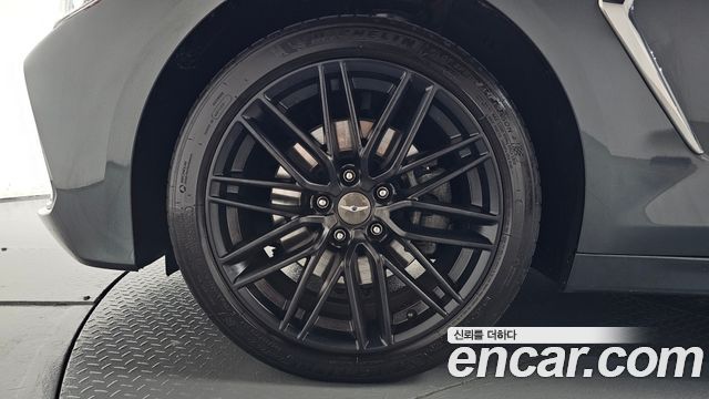 Genesis G70 2019 — photo 5