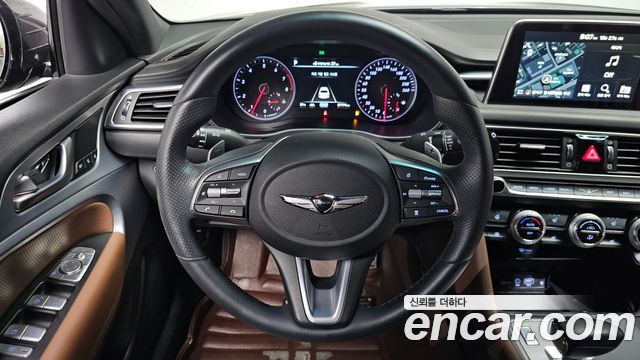 Genesis G70 2019 — photo 19