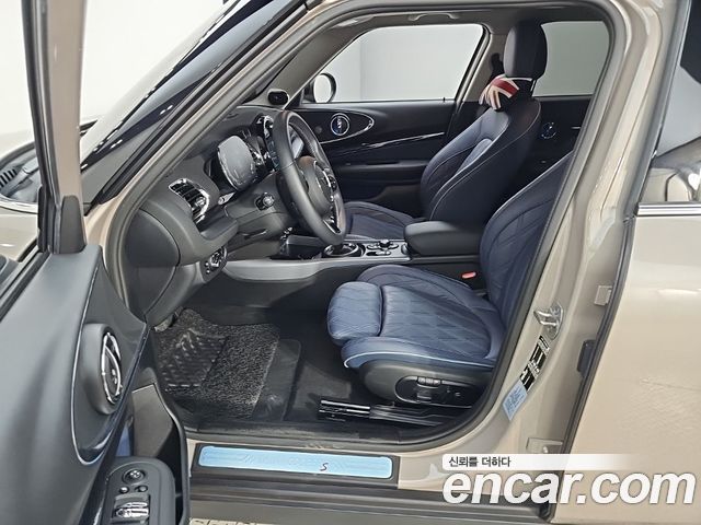 Mini Clubman 2023 — photo 11