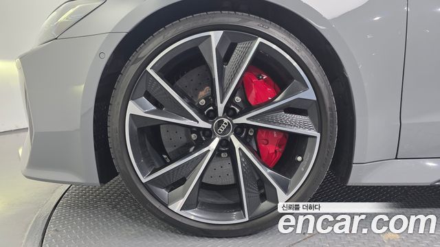 Audi RS7 2021 — photo 5