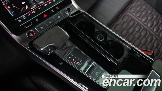 Audi RS7 2021 — photo 12