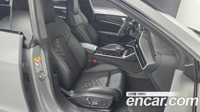 Audi RS7 2021 — photo 17