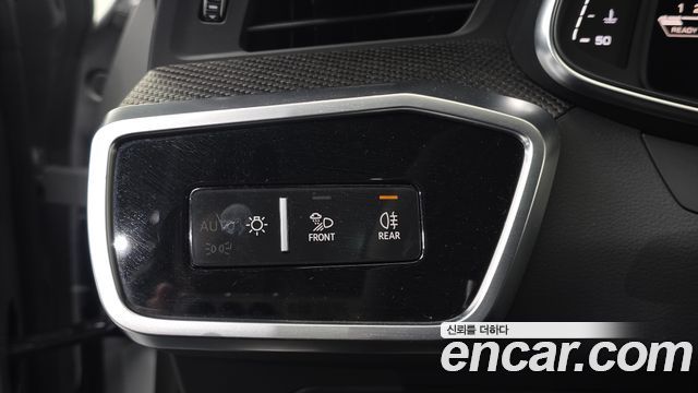 Audi RS7 2021 — photo 24
