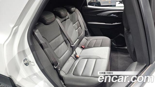 Chevrolet Korea Trailblazer 2022 — photo 17