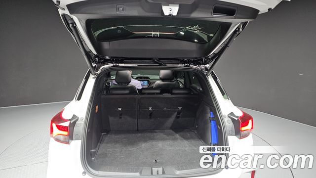 Chevrolet Korea Trailblazer 2022 — photo 35