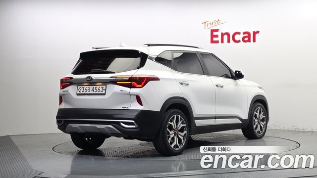 Kia Seltos 2020 — photo 2