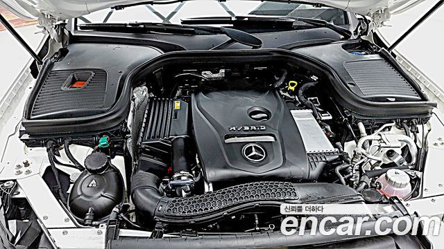 Mercedes-Benz GLC-Class 2019 — photo 5
