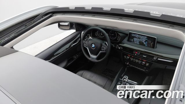 BMW X6 2017 — photo 8