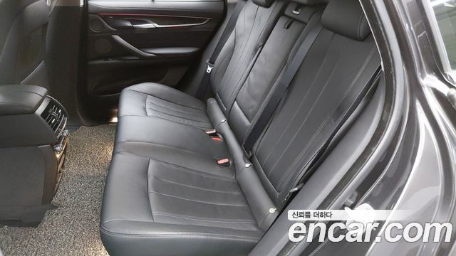BMW X6 2017 — photo 11