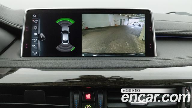 BMW X6 2017 — photo 16