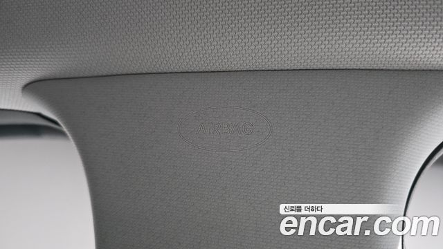 Hyundai i30 2018 — photo 30
