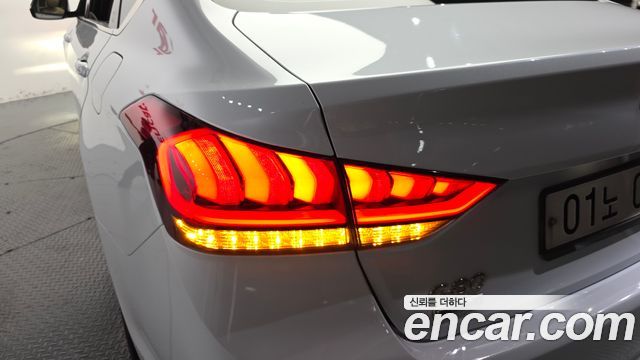 Hyundai Genesis 2015 — photo 9