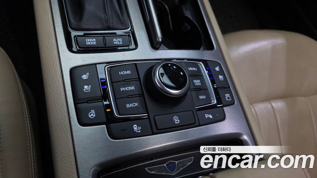 Hyundai Genesis 2015 — photo 34
