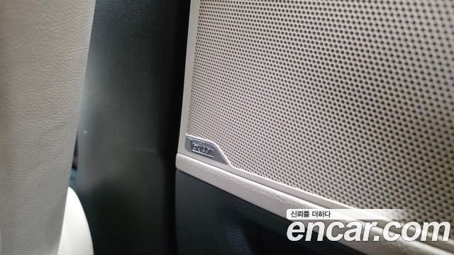 Hyundai Genesis 2015 — photo 35