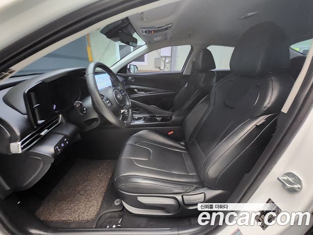 Hyundai AVANTE 2023 — photo 8