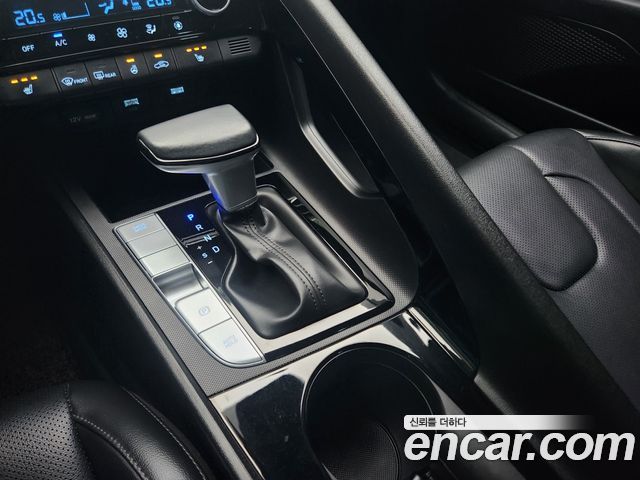 Hyundai AVANTE 2023 — photo 14
