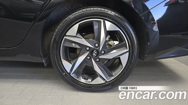 Hyundai AVANTE 2021 — photo 7