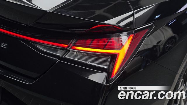 Hyundai AVANTE 2021 — photo 9