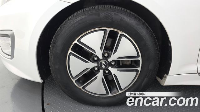 Kia K5 2013 — photo 5