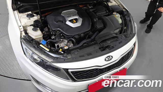 Kia K5 2013 — photo 6