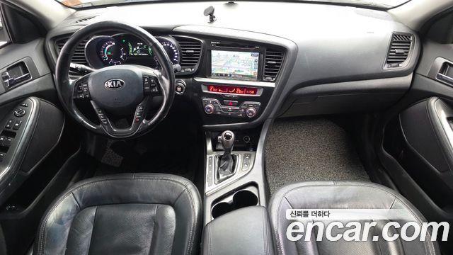 Kia K5 2013 — photo 10
