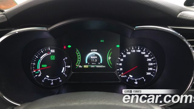 Kia K5 2013 — photo 11