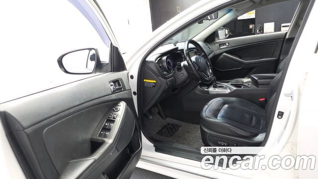 Kia K5 2013 — photo 13