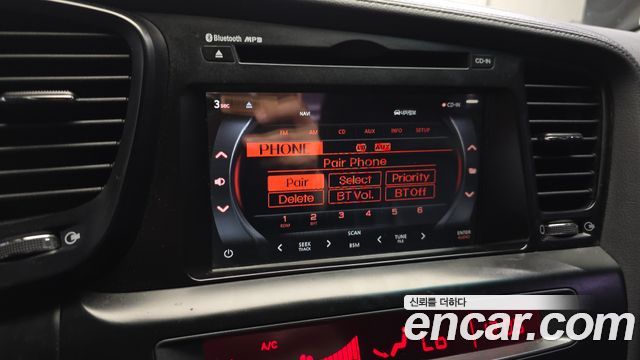 Kia K5 2013 — photo 25
