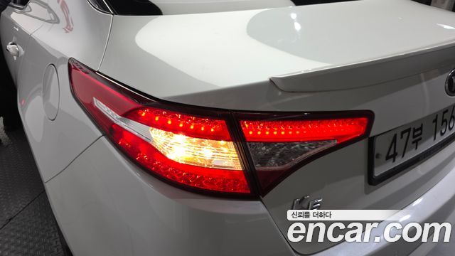 Kia K5 2013 — photo 9