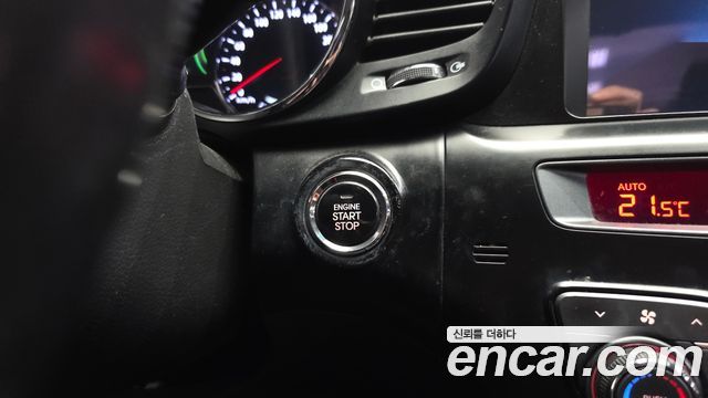 Kia K5 2013 — photo 29