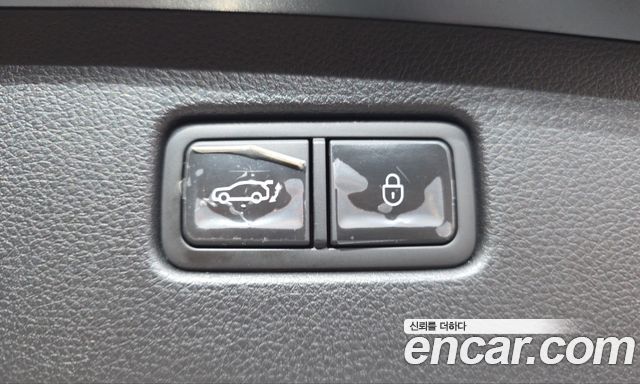 Genesis GV70 2024 — photo 20