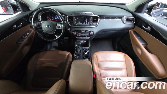 Kia Sorento 2018 — photo 10