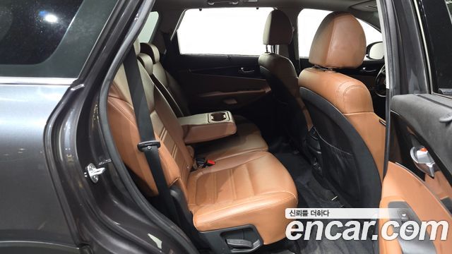 Kia Sorento 2018 — photo 17