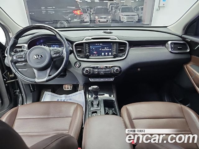 Kia Sorento 2017 — photo 8