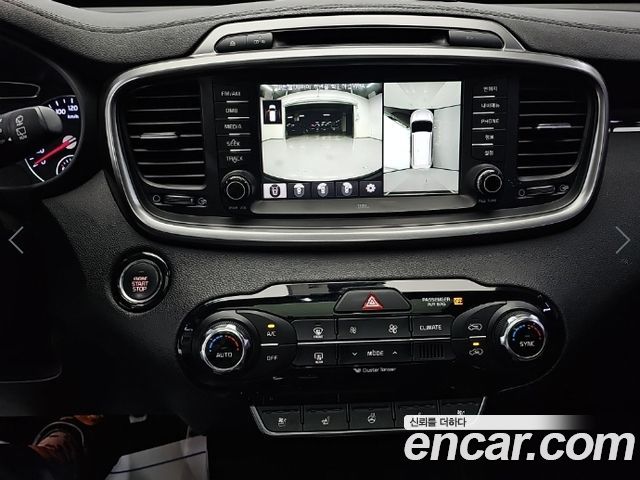 Kia Sorento 2017 — photo 11