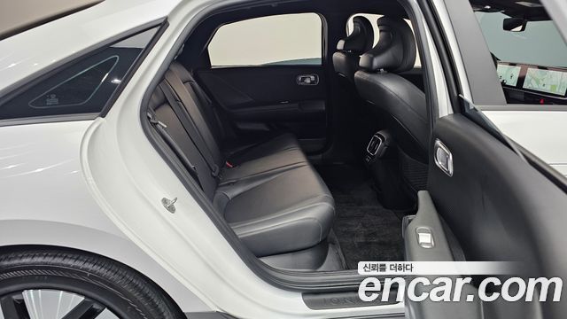 Hyundai Ioniq6 2025 — photo 17