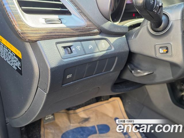 Hyundai Santafe 2015 — photo 11