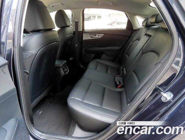 Kia K3 2019 — photo 6