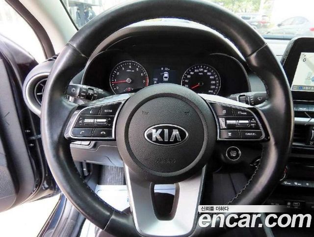 Kia K3 2019 — photo 8
