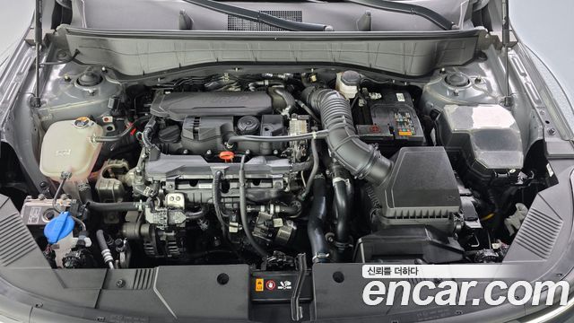 Hyundai Kona 2025 — photo 6