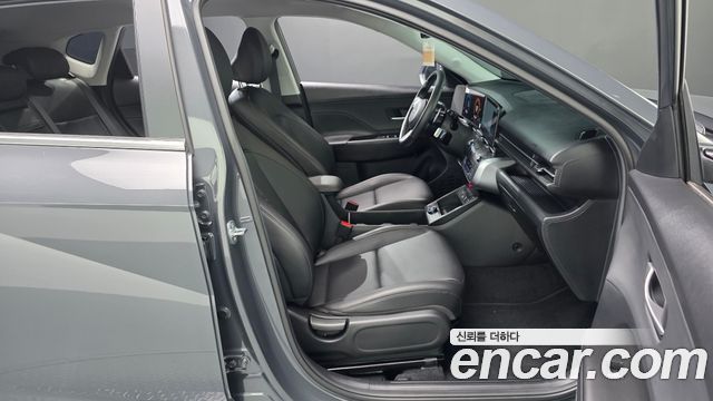 Hyundai Kona 2025 — photo 16