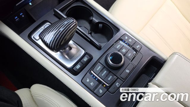 Genesis G80 2018 — photo 12