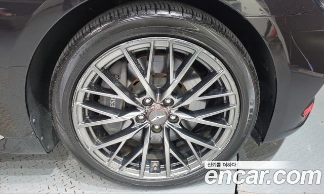 Genesis G80 2018 — photo 7