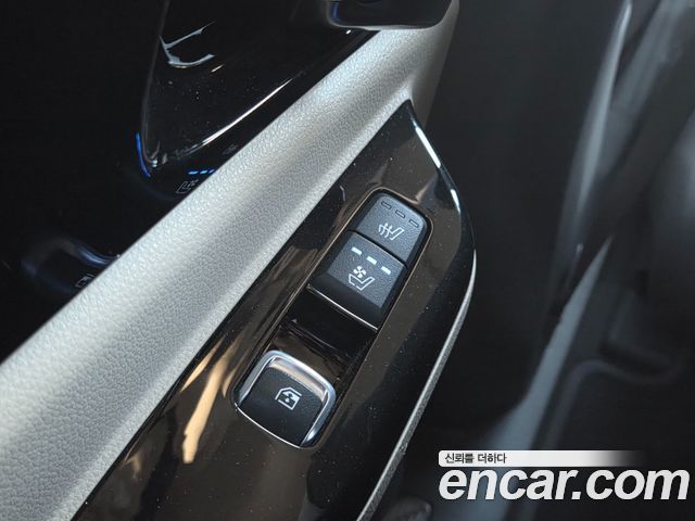 Kia Canival 2023 — photo 18