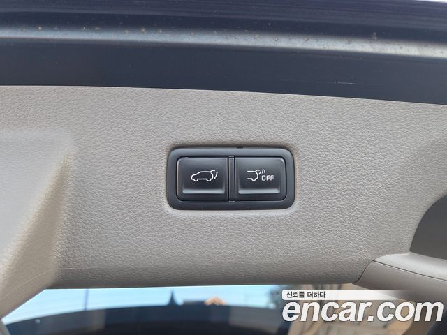 Kia Canival 2023 — photo 20