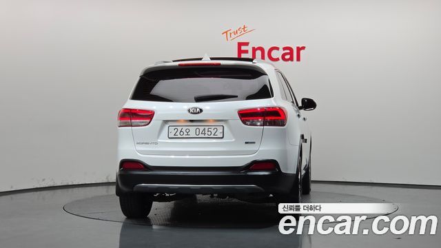 Kia Sorento 2017 — photo 4
