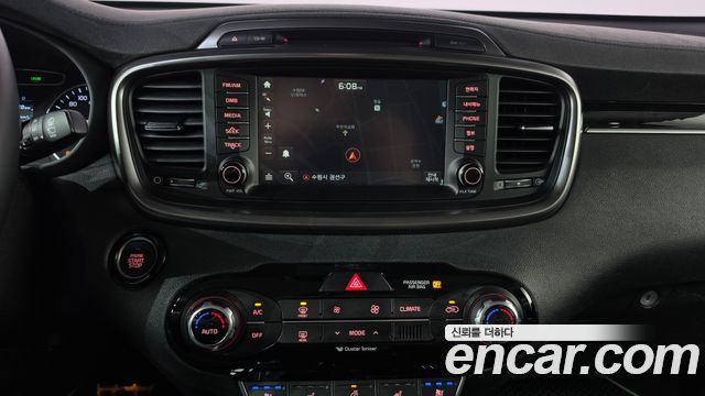 Kia Sorento 2017 — photo 18