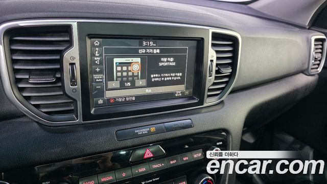 Kia Sportage 2018 — photo 14